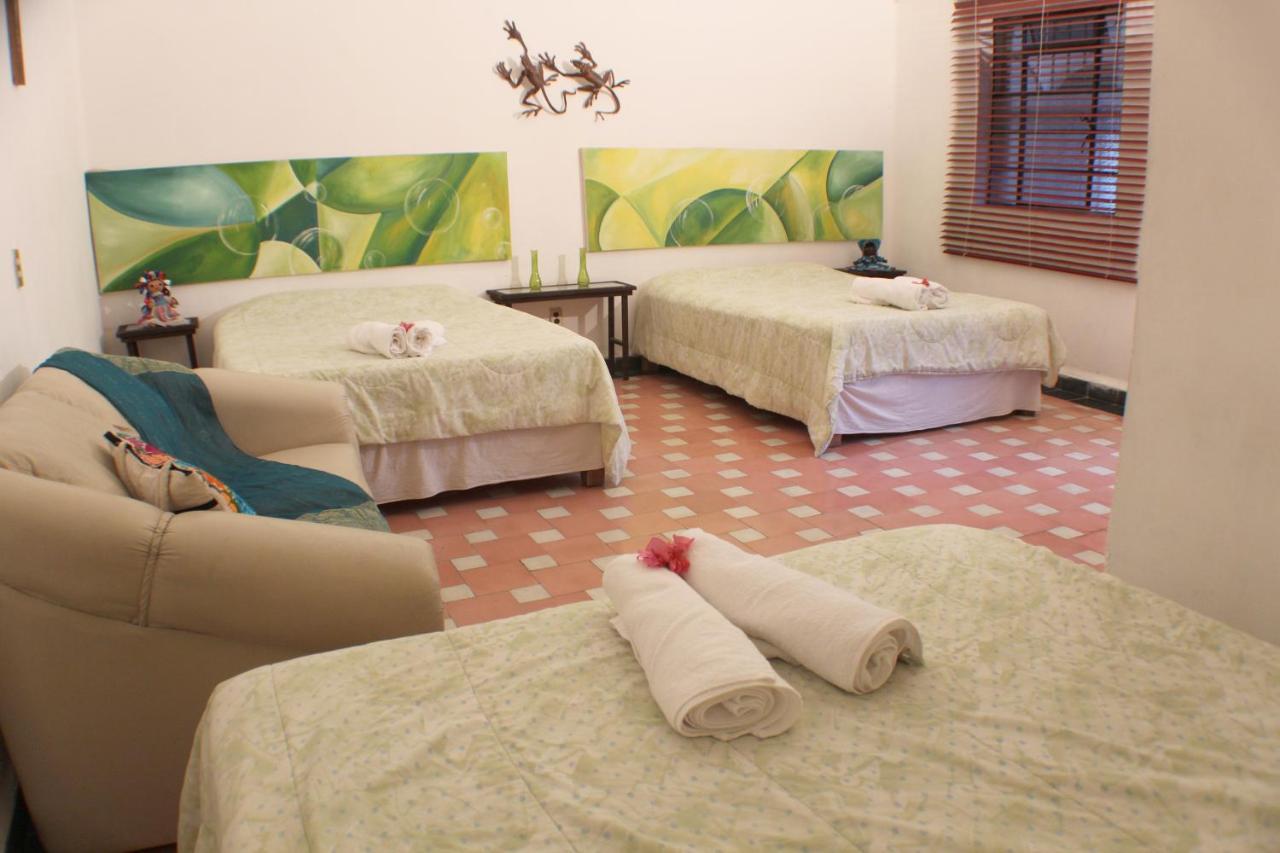 Casa Madero Rooms Cuernavaca Exteriör bild